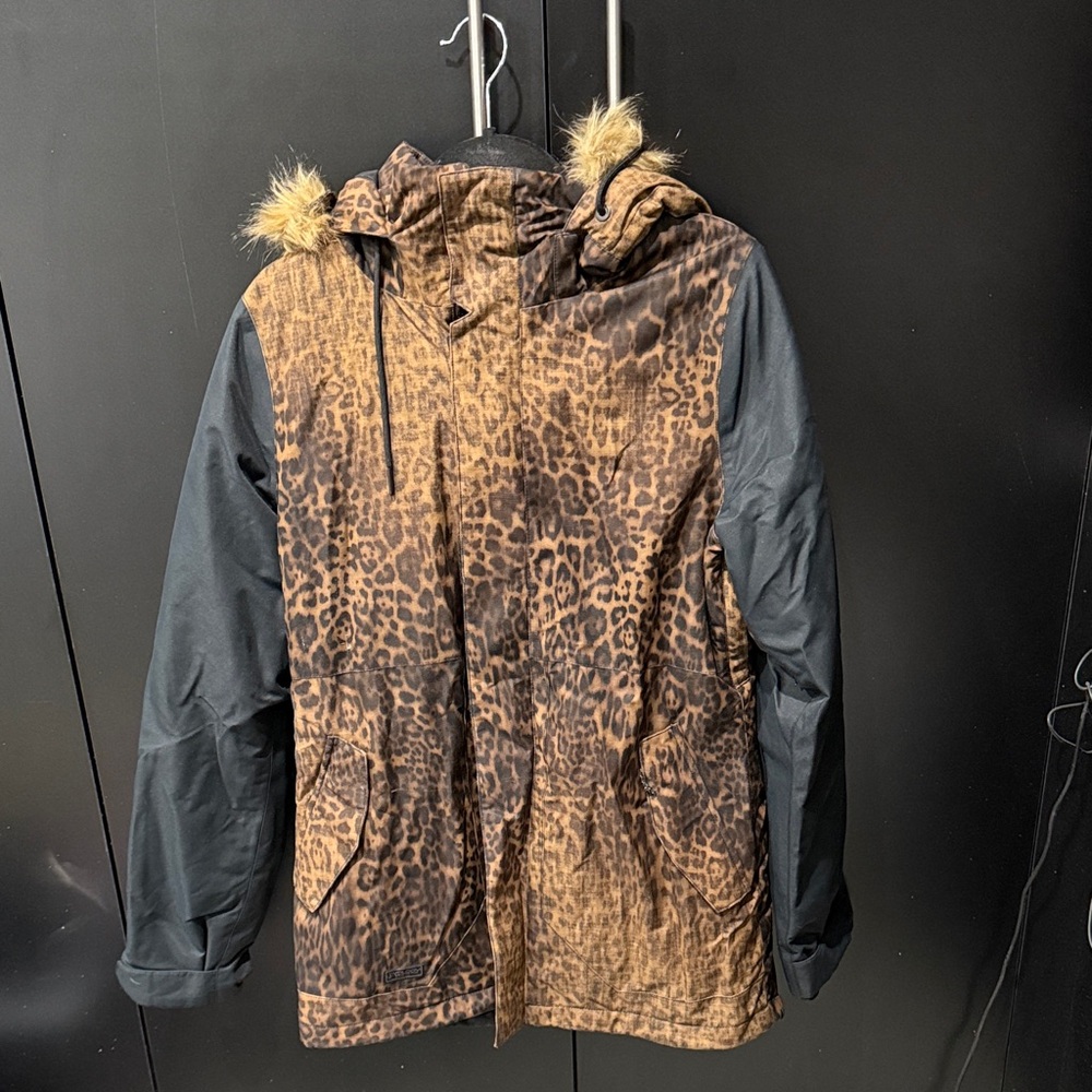 Volcom womens Leopard Print Puffer Jacket with Black Sleeves